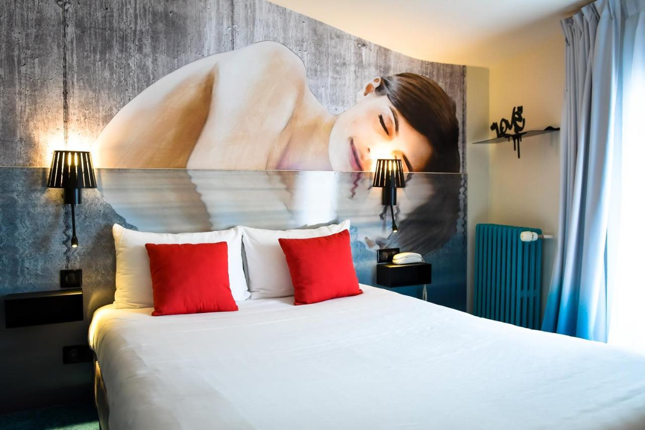 Hotel Le Bord'O Vieux Port ลาโรแชล ภายนอก รูปภาพ