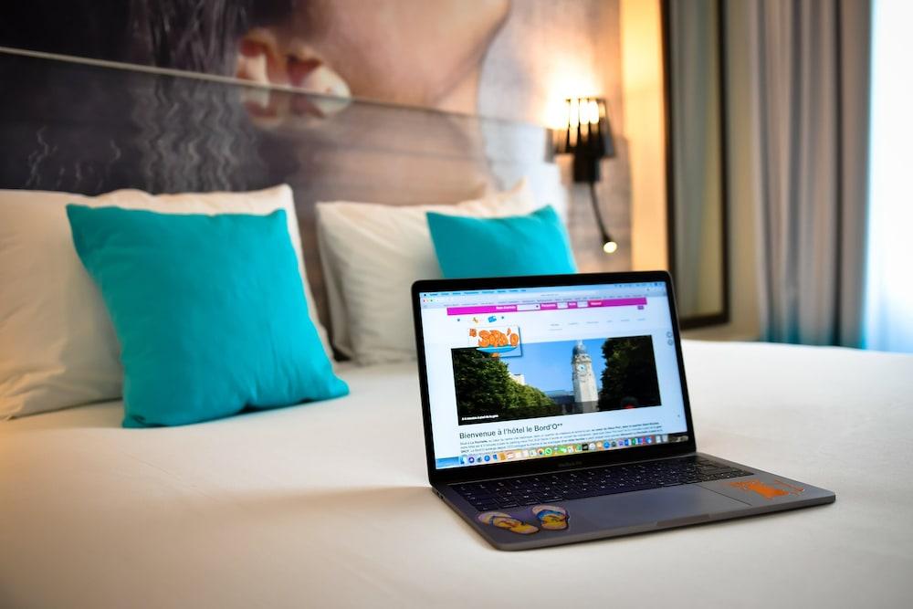 Hotel Le Bord'O Vieux Port ลาโรแชล ภายนอก รูปภาพ