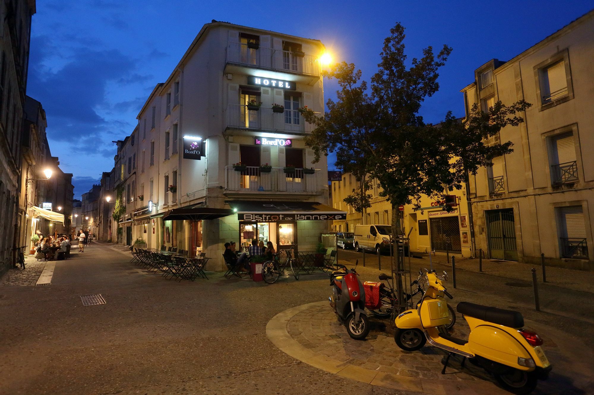 Hotel Le Bord'O Vieux Port ลาโรแชล ภายนอก รูปภาพ