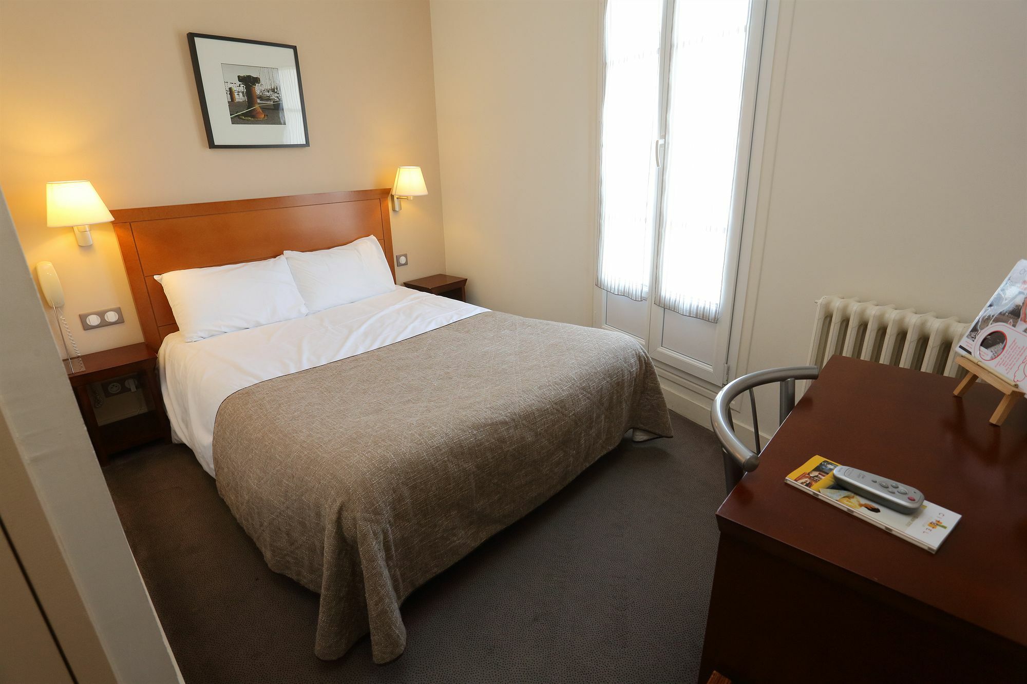 Hotel Le Bord'O Vieux Port ลาโรแชล ภายนอก รูปภาพ